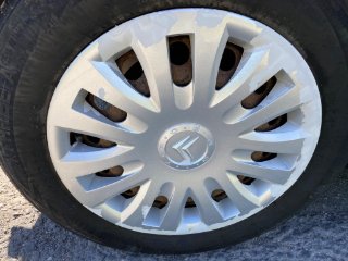 /photos/9732/74c3371e-0946-4d81-9a73-0233db668b03_i320x240.jpg